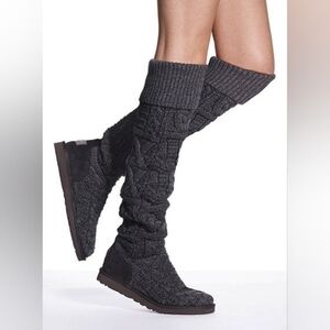 UGG Over-the-Knee Twisted Cable Knit Sweater Foldover Sock Dark Gray Boots 9